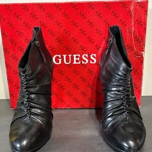 GUESS Black Ankle Boots for Women s7